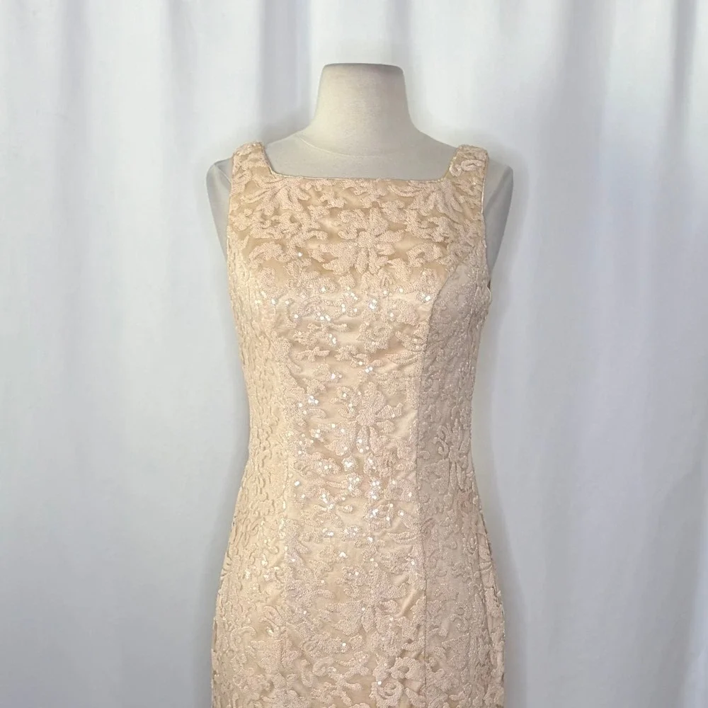 SUE WONG Nocturne Champagne Sequin Sleeveless Party Cocktail Sheath Dress Size 4 - Picture 4 of 15